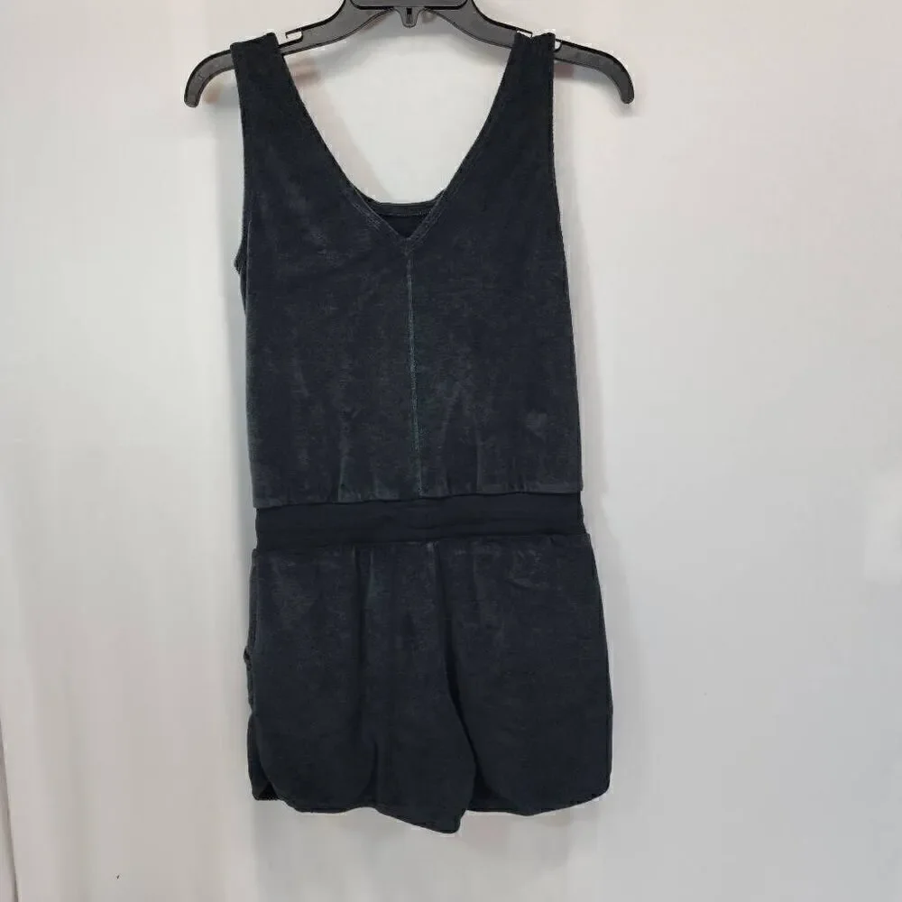 Nike Size Large Terry Cloth Jumper Shorts Black Youth